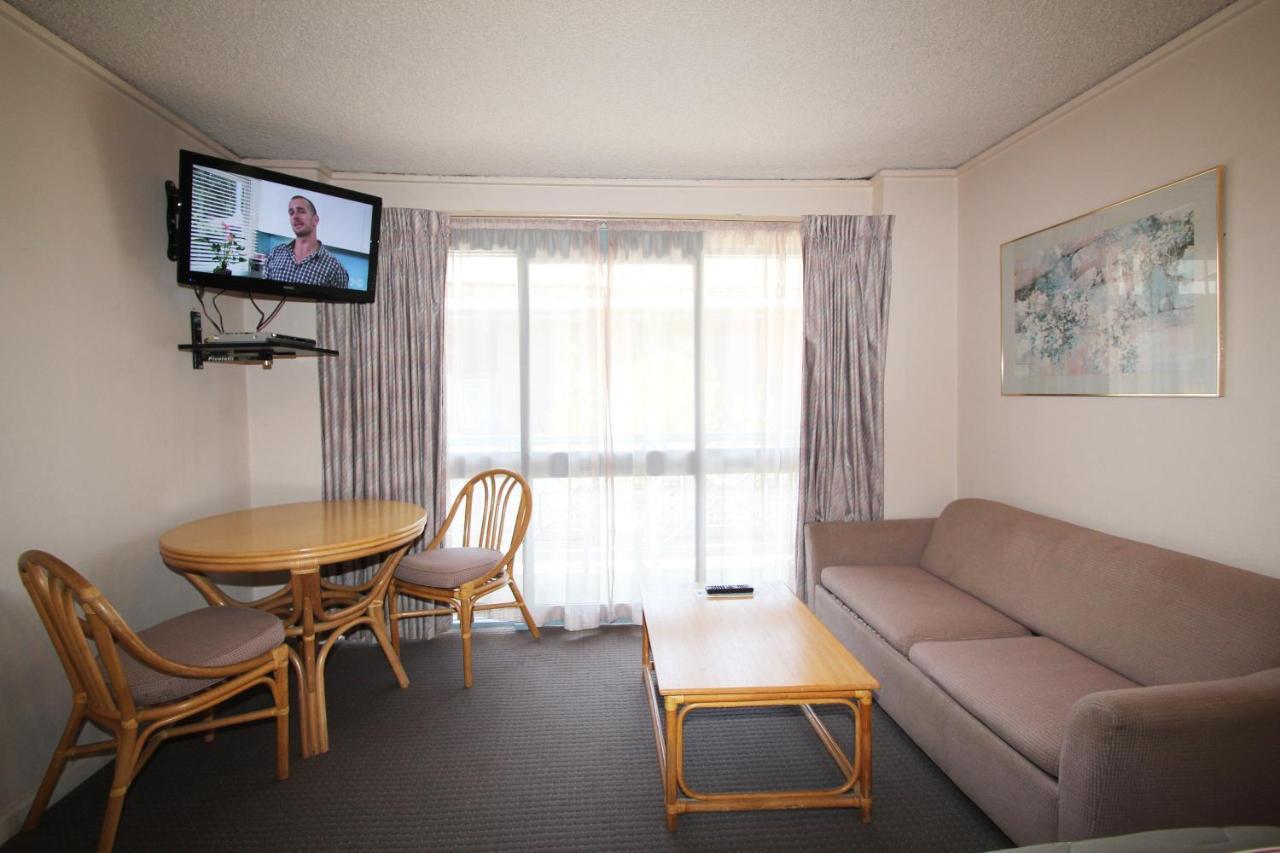 Beaumaris Bay Motel Екстер'єр фото