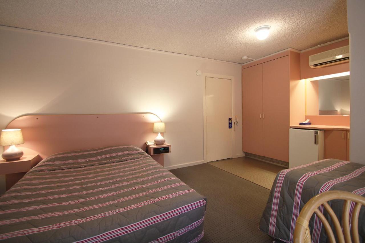 Beaumaris Bay Motel Екстер'єр фото